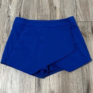 Royal blue mini skort